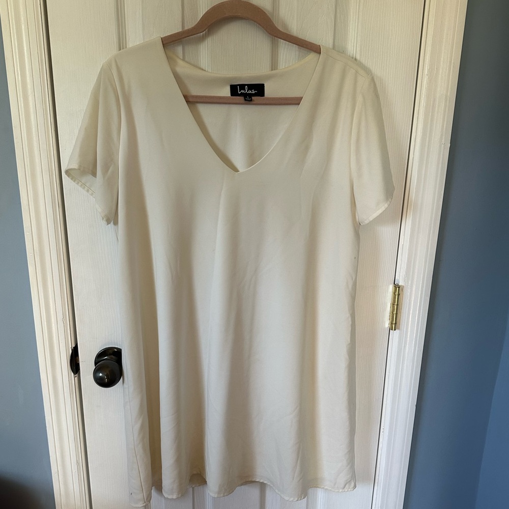 Lulu’s White Shift Dress